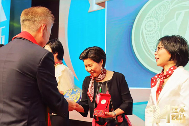 科杰技術(shù)24周年-19.jpg 科杰技術(shù)24周年-19.jpg